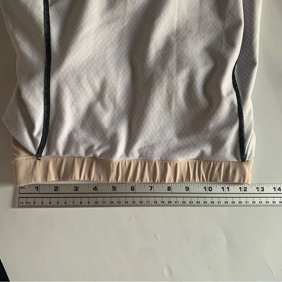 🏋️♀️ Lululemon “Push Your Limits” Tank Top - Women’s Size 6 🏋️♀️ - Picture 10 of 10